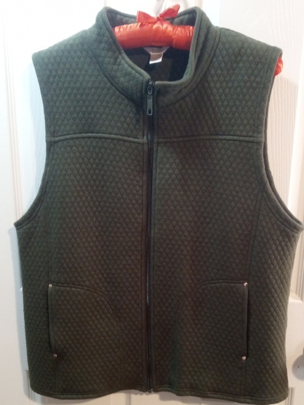 CHRISTOPHER & BANKS QUILTED VEST